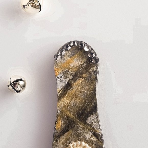 Magnet Red poinsettia Handmade painted - Picture 8 of 10